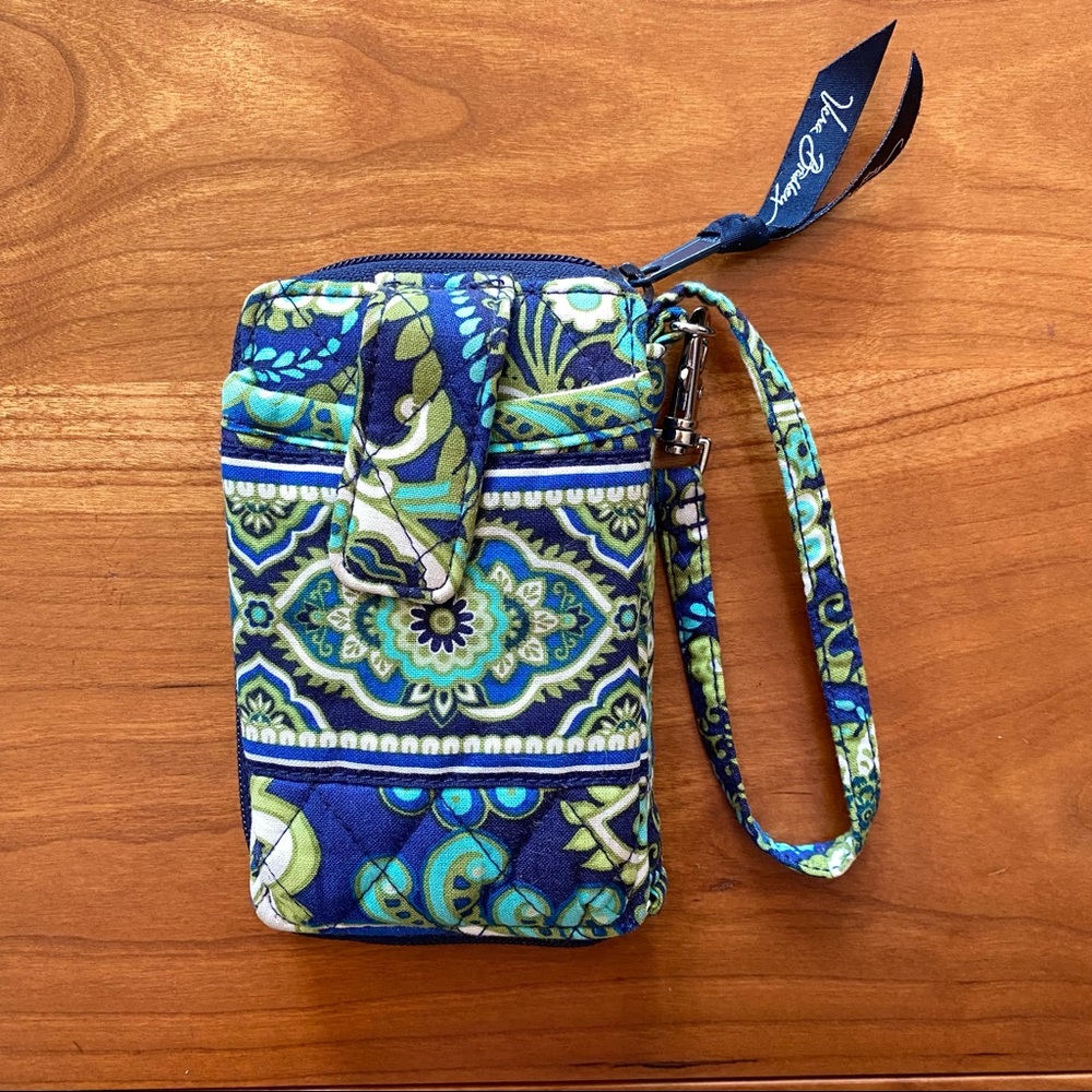 Vera Bradley Rhythm in Blues Wristlet